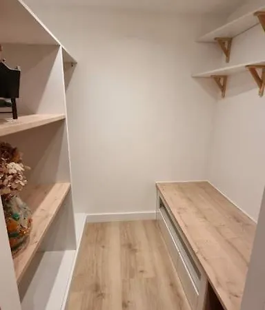 La Maison As De Coeur, 5 Suites, 10 Personnes Allonnes (Maine-et-Loire)