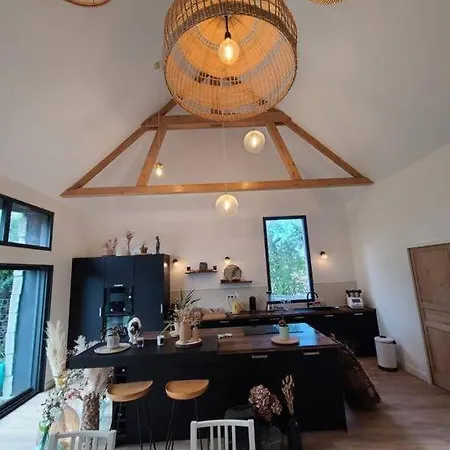 Villa La Maison As De Coeur, 5 Suites, 10 Personnes *