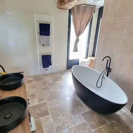 La Maison As De Coeur, 5 Suites, 10 Personnes *