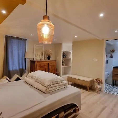 La Maison As De Coeur, 5 Suites, 10 Personnes * Allonnes (Maine-et-Loire)